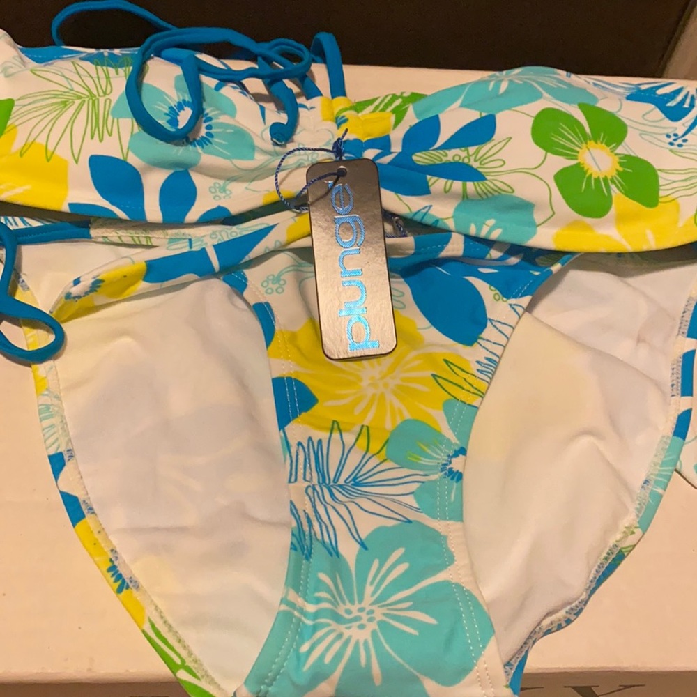 Plunge 2 piece Bikini Set Top & Bottom